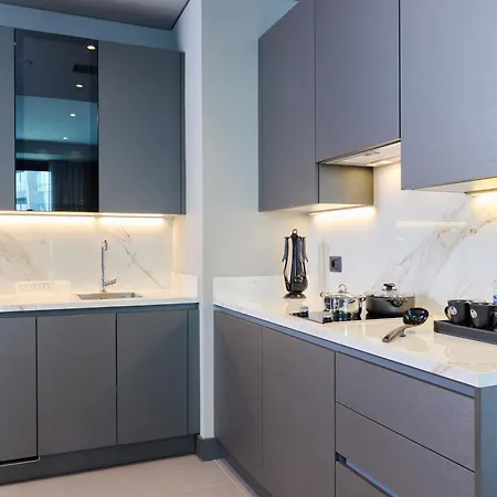 Отель Bomonti Arjaan By Rotana