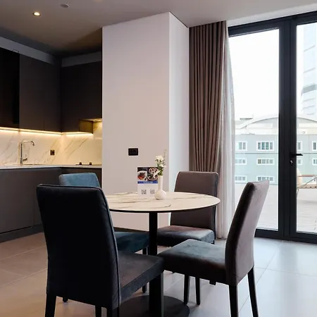 Hotel Bomonti Arjaan By Rotana 5*