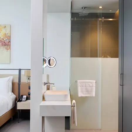 Hotel Bomonti Arjaan By Rotana 5*