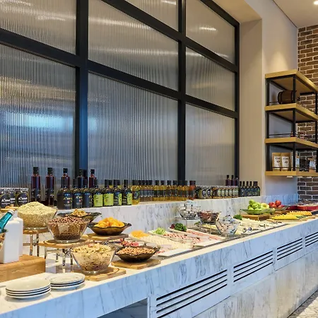 Hotel Bomonti Arjaan By Rotana 5*