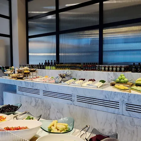 Bomonti Arjaan By Rotana 5*