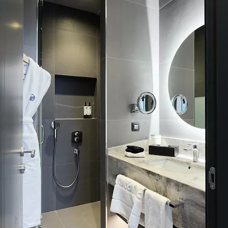 Hotel Bomonti Arjaan By Rotana 5*