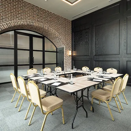 Bomonti Arjaan By Rotana Hotel